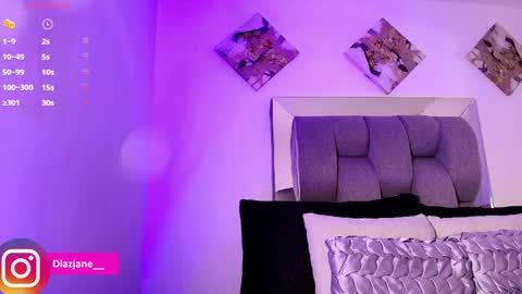 Jennifer online show from April 5, 9:14 pm