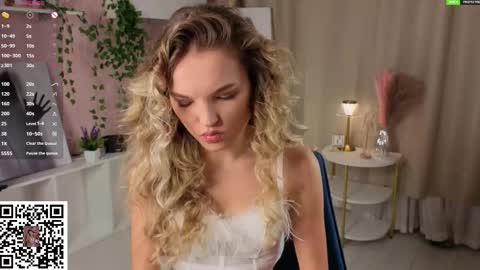 Hi Im Alice and here youll find something online show from December 22, 6:16 am