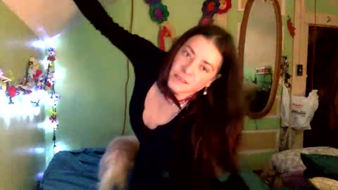 Snapshot of janicepepper chatting on December 3, 12:33 am janicepepper online show from December 3, 12:33 am