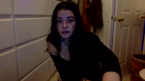 Snapshot of janicepepper chatting on December 29, 1:17 pm janicepepper online show from December 29, 1:17 pm