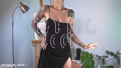   jmaybe e online show from December 25, 3:17 pm