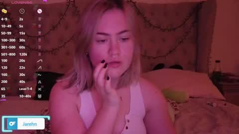 Jaren online show from September 18, 8:02 am