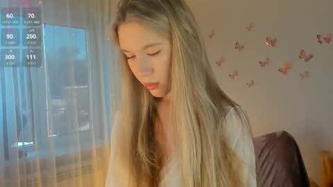 Chloe online show from February 10, 7:11 am