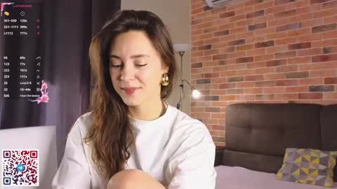Snapshot of jasmindoroti chatting on September 21, 6:12 am Chloe online show from September 21, 6:12 am