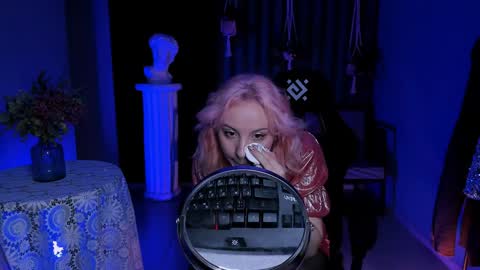 Snapshot of jasminemilko chatting on January 17, 5:21 am Jasmine online show from January 17, 5:21 am