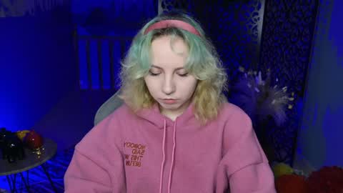 Snapshot of jasminemilko chatting on January 9, 5:13 am Jasmine online show from January 9, 5:13 am