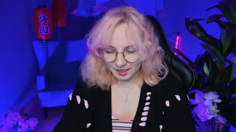 Snapshot of jasminemilko chatting on January 21, 5:05 am Jasmine online show from January 21, 5:05 am