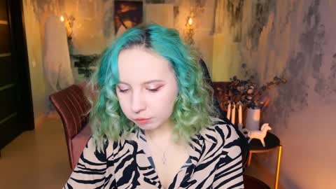 Snapshot of jasminemilko chatting on December 3, 5:08 am Jasmine online show from December 3, 5:08 am