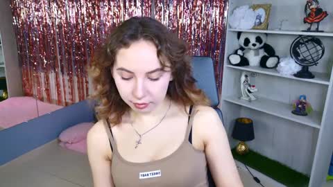 Jasmine online show from April 6, 5:08 am