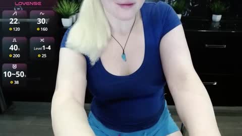 jassicaonline online show from December 7, 11:45 pm