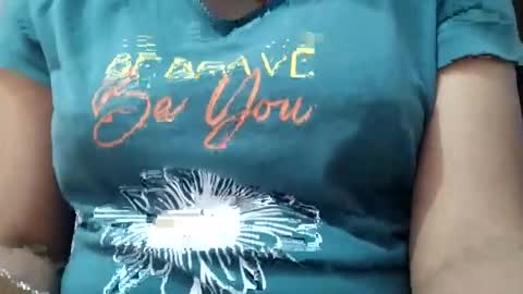 jasspreettt online show from March 26, 3:52 am