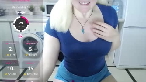 jassyjassypaw online show from December 1, 10:56 pm