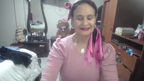 jazmim online show from December 19, 9:51 pm