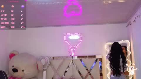 Jazmin  online show from November 26, 11:44 am