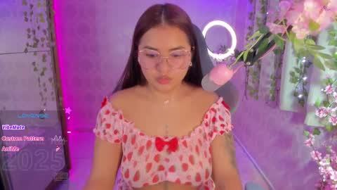 Jazmine online show from January 11, 7:39 am