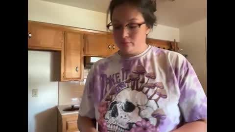 Jelli online show from December 14, 5:03 pm