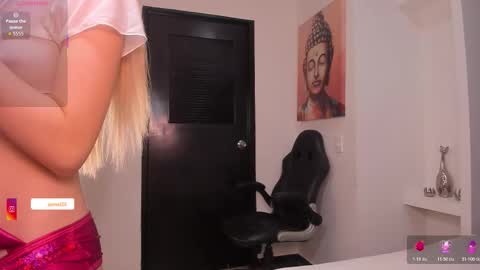 JEENA  online show from November 13, 12:59 pm