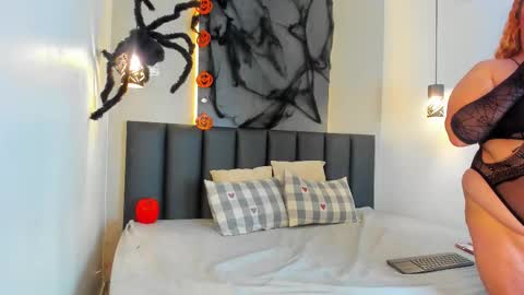 Jena  online show from October 29, 3:00 am