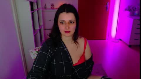 jennasxy19 online show from December 3, 6:32 pm