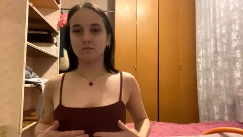 Mia online show from November 19, 3:12 pm