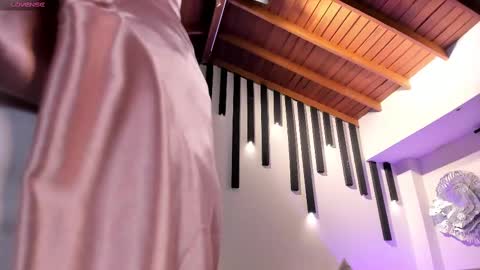 Jenna Olson  online show from February 18, 6:06 pm