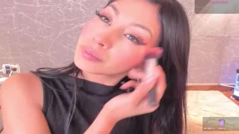 Jenner online show from December 4, 1:41 am