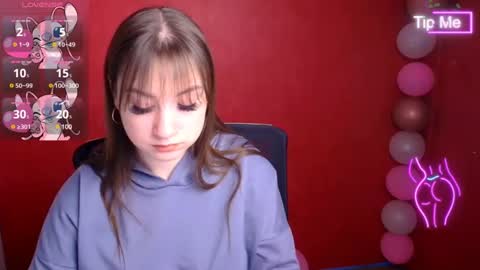 Jennifer online show from March 11, 6:41 am