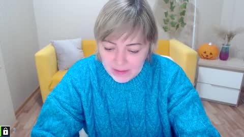 Snapshot of jennifercollens chatting on October 29, 5:12 am jennifercollens online show from October 29, 5:12 am