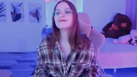 jenniferkiim online show from November 27, 11:24 am