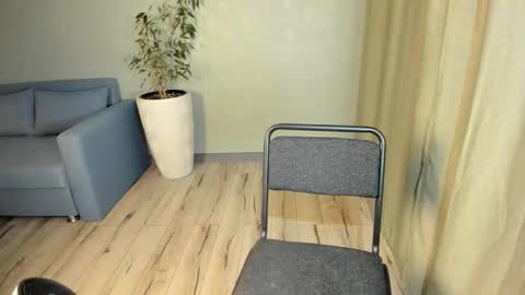 call me Jenny online show from February 27, 2:00 pm