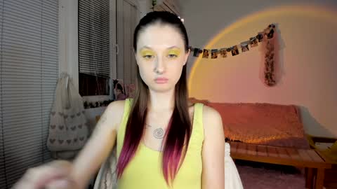 Jennifer Jenny Darling   online show from December 6, 7:11 pm