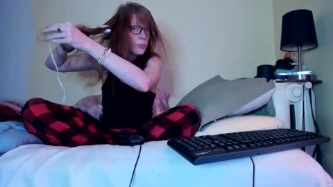 Jenn -  come to my onlyfans online show from December 22, 4:54 pm