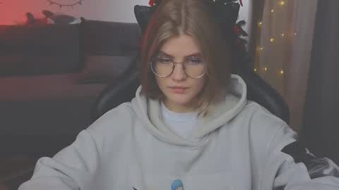  JessieVibes online show from January 19, 4:36 pm