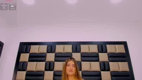 Jessica online show from December 5, 12:28 pm