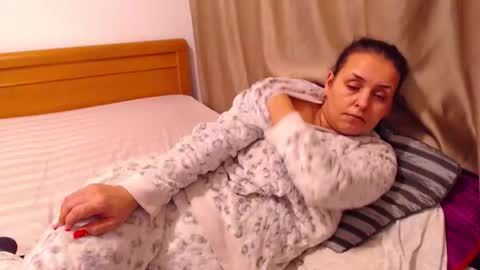 jessiestar3 online show from February 2, 10:53 pm