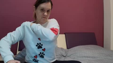 Snapshot of jessika97 chatting on October 20, 5:43 am jessika97 online show from October 20, 5:43 am