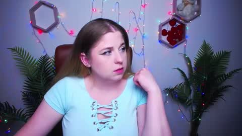 Jess online show from March 23, 7:31 pm