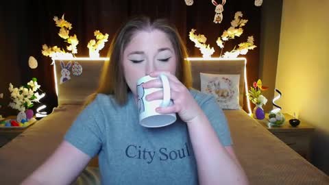 Jess online show from April 1, 6:47 am