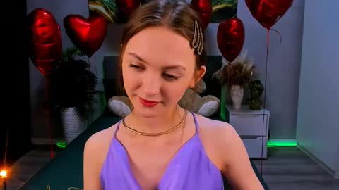 JesssWalker online show from March 8, 2:38 pm