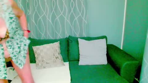 Snapshot of jessy_curt chatting on October 5, 3:00 am jessy curt online show from October 5, 3:00 am