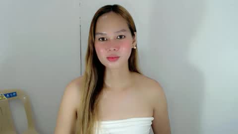 JHESSI online show from February 17, 12:48 pm