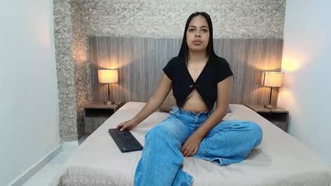 Jimena Salazar online show from February 4, 11:13 am