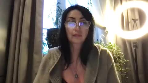 jinaluv online show from May 16, 12:02 am
