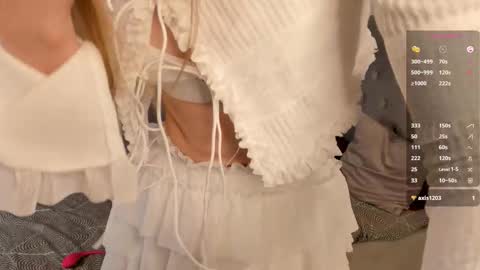 Kaylee online show from December 3, 7:05 pm