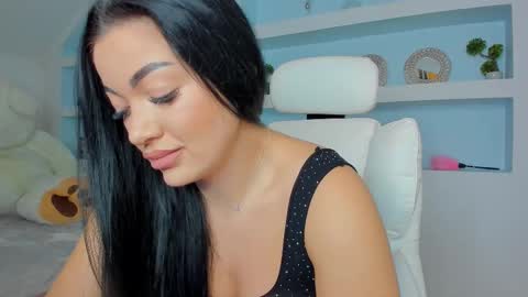 Juliee online show from November 15, 7:26 pm