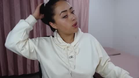 Julieta online show from February 20, 2:18 am