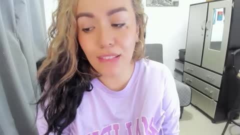 Johana              online show from March 26, 5:04 pm