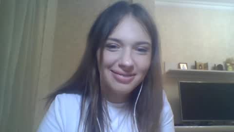 Jennifer online show from September 11, 4:29 pm