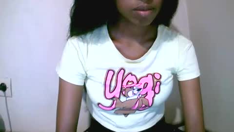 joliekah27 online show from April 12, 12:08 pm