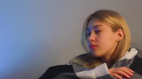 Viola online show from November 24, 11:56 am